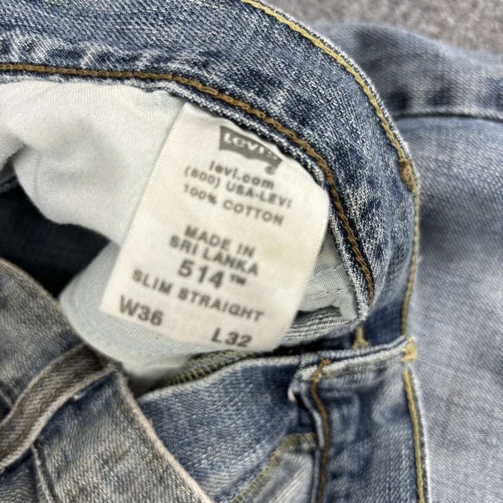 Levi's 514 Jeans Mens 36x32 Slim Straight Y2K Light Wash‎ Distressed Faded Blue